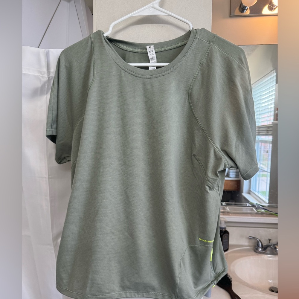 Lululemon Top